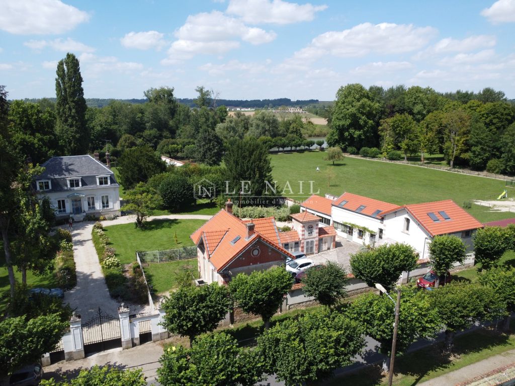 property 13 rooms for sale on MEAUX (77100) - See details