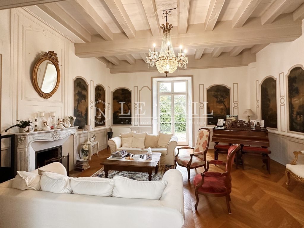 château 10 pièces en vente à TREILLIERES (44119) - Plus de details