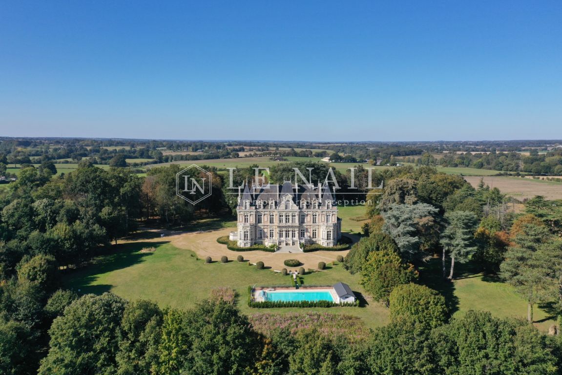 château 32 pièces en vente à ANGERS (49000) - Plus de details
