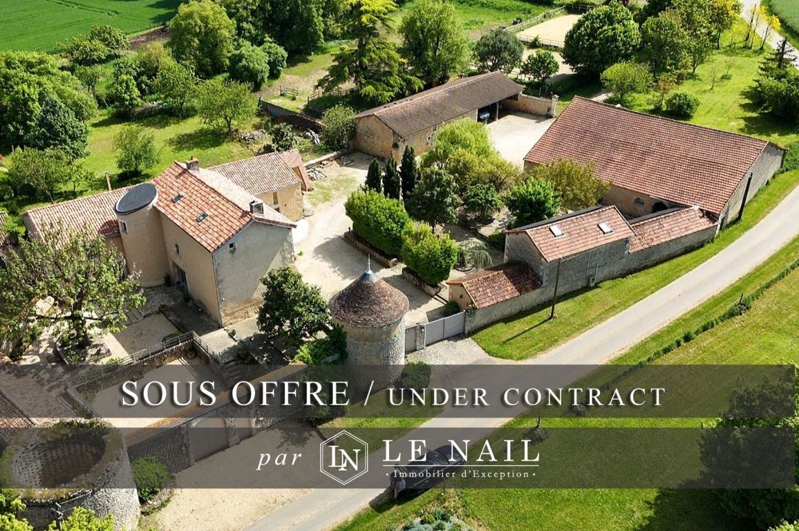 manoir 13 pièces en vente à POITIERS (86000) - Plus de details