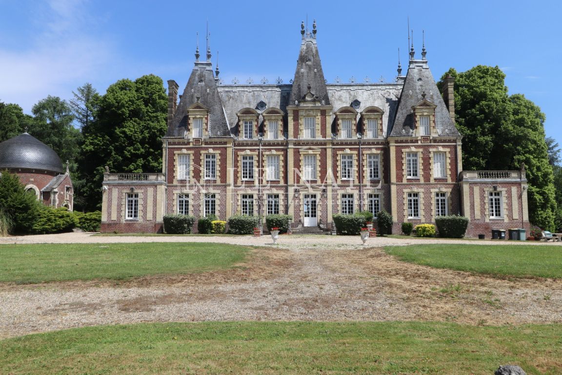château 13 pièces en vente à Rouen (76000) - Plus de details