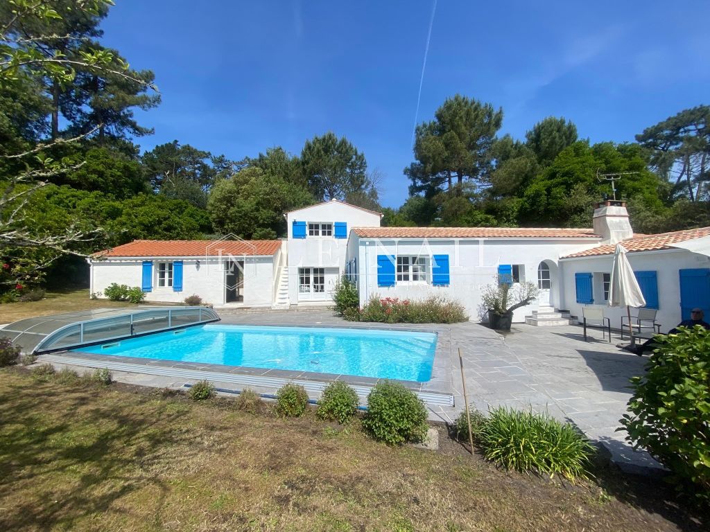 maison 10 pièces en vente à NOIRMOUTIER EN L ILE (85330) - Plus de details