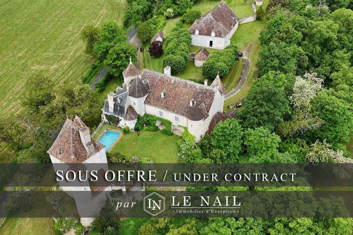 castle 9 rooms for sale on LA ROCHE POSAY (86270) - See details