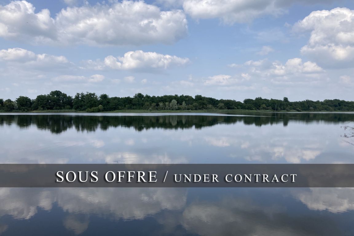 pond for sale on CHATEAUROUX (36000) - See details