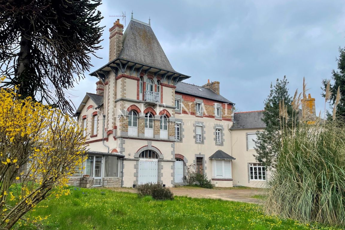monastère 90 pièces en vente à GUINGAMP (22200) - Plus de details
