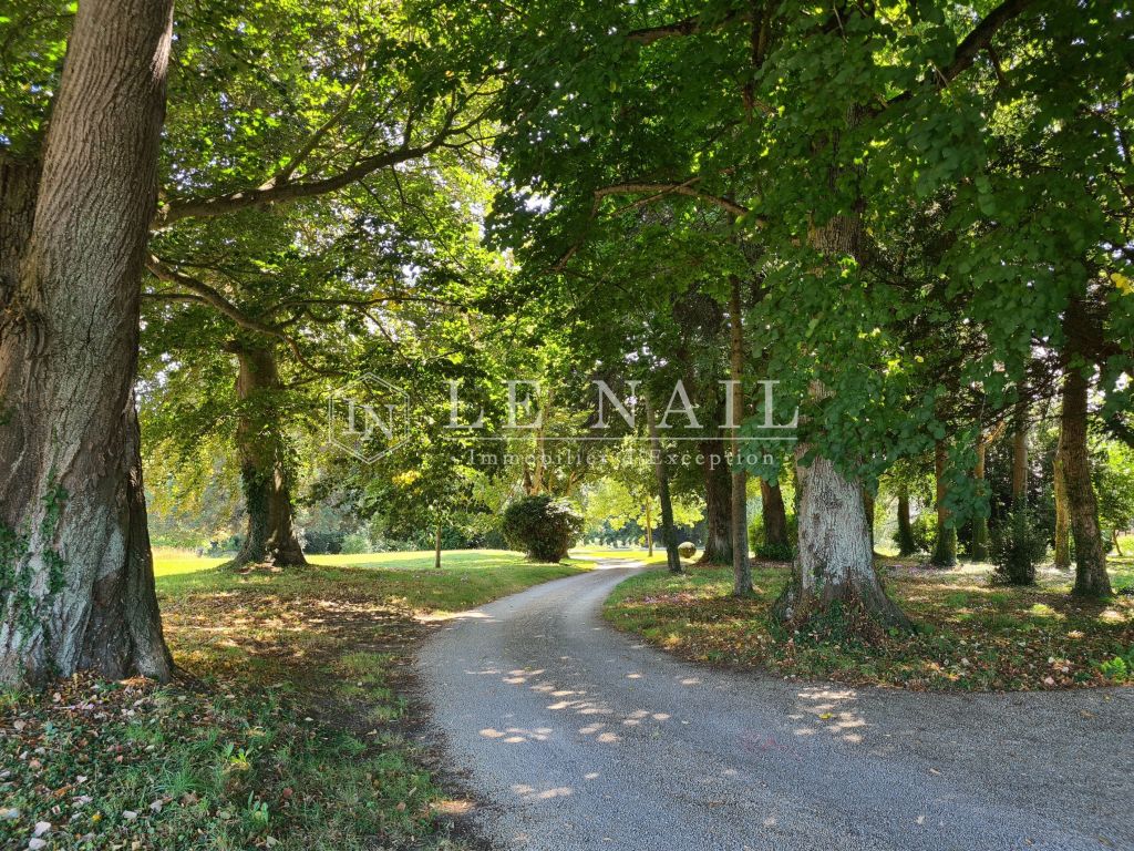 mansion 17 rooms for sale on ST MALO (35400) - See details