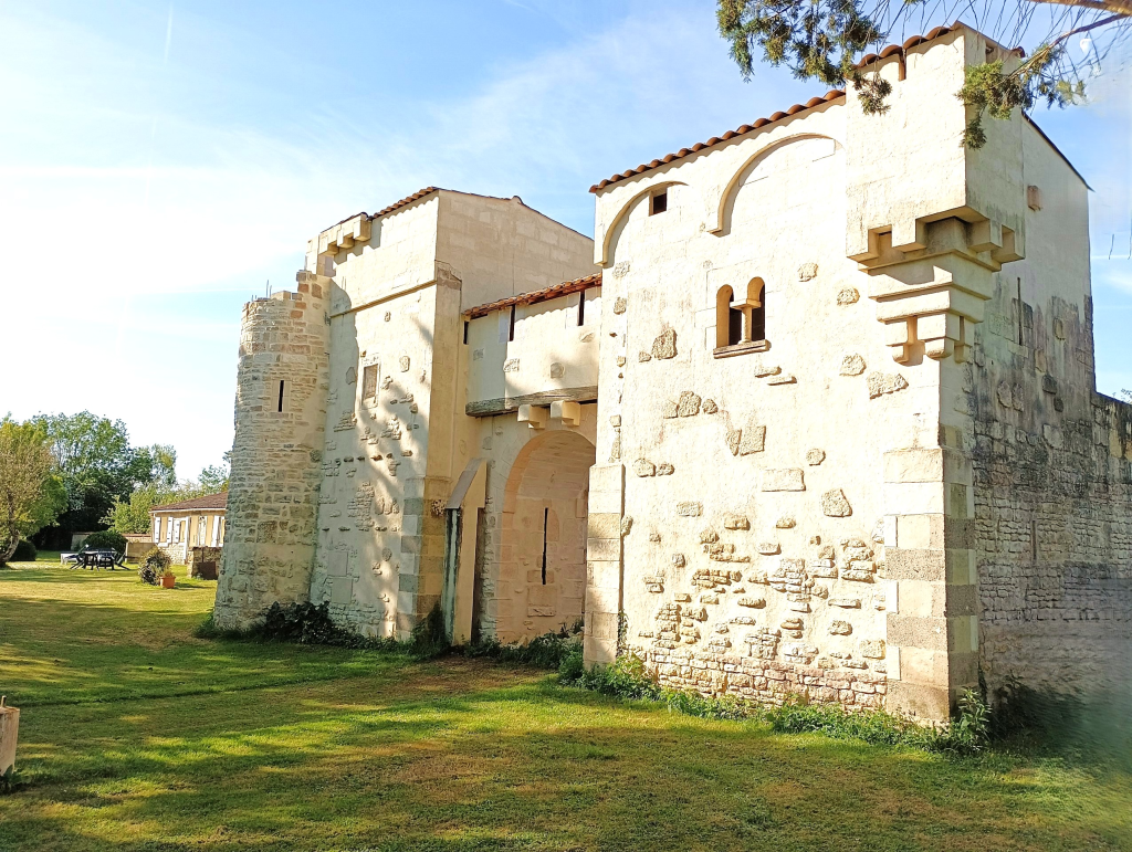 propriété 6 pièces en vente à LA ROCHELLE (17000) - Plus de details
