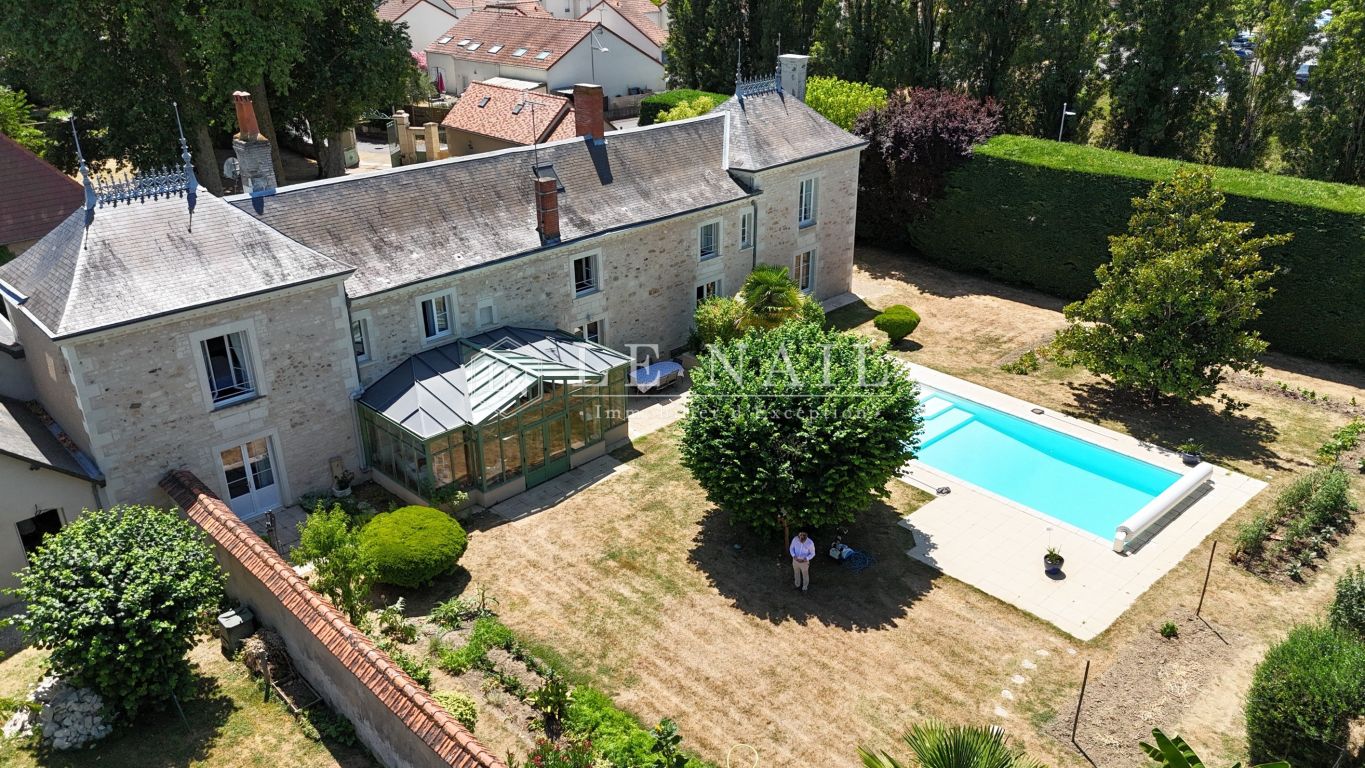 maison 8 pièces en vente à CHATELLERAULT (86100) - Plus de details