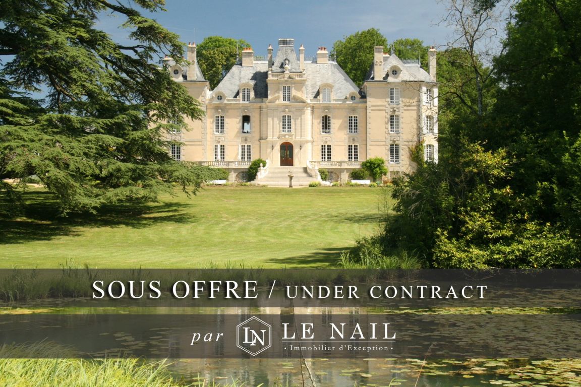 castle 22 rooms for sale on POITIERS (86000) - See details