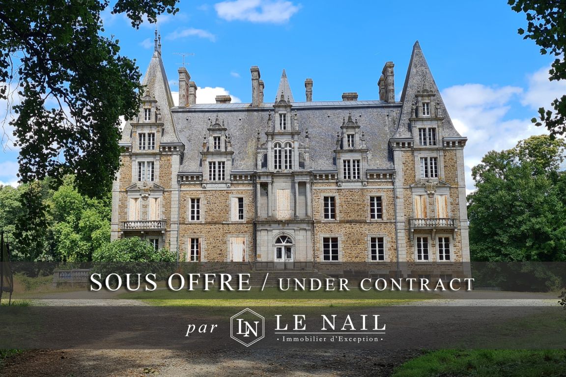 castle 14 rooms for sale on ERNEE (53500) - See details