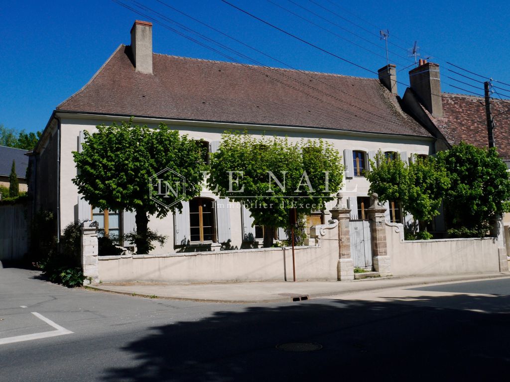 maison 8 pièces en vente à NEUVY ST SEPULCHRE (36230) - Plus de details