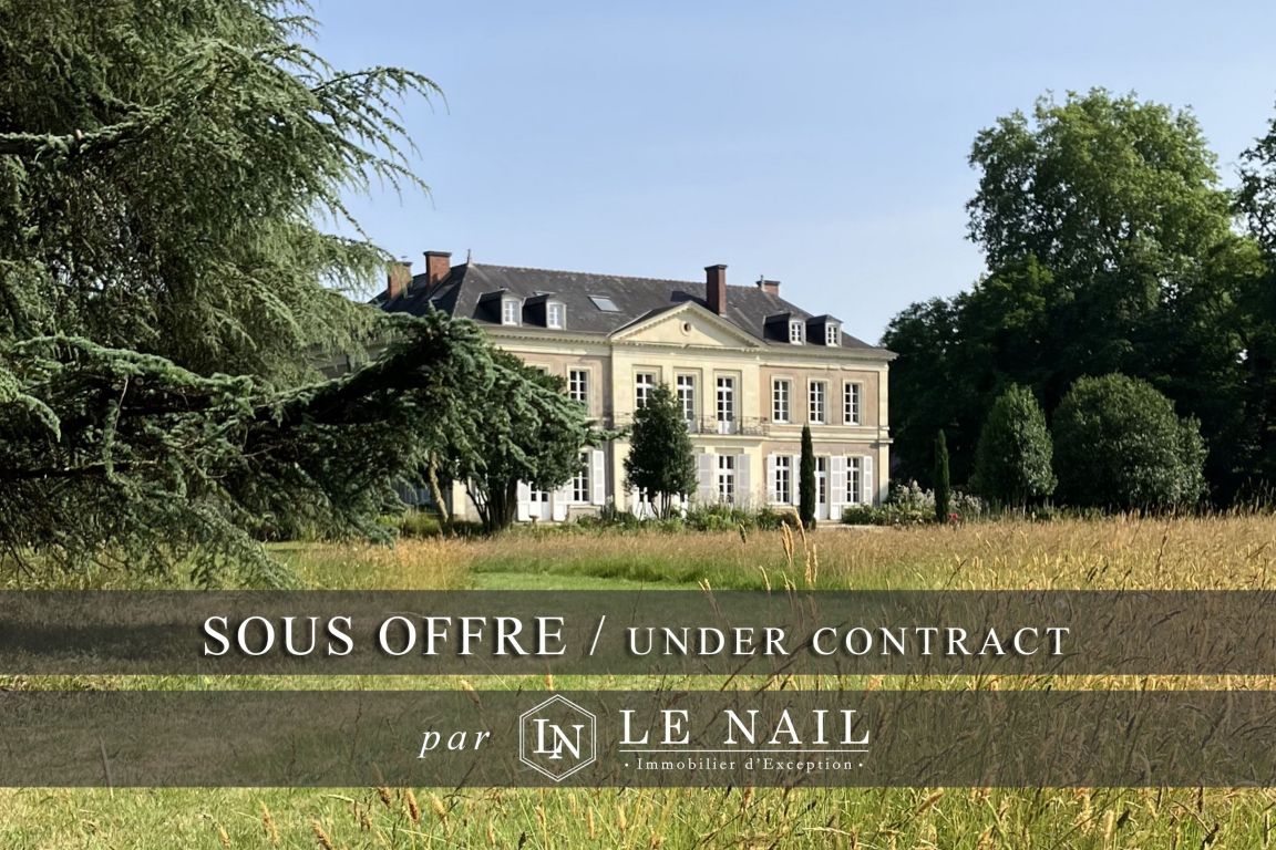 castle 17 rooms for sale on NANTES (44000) - See details