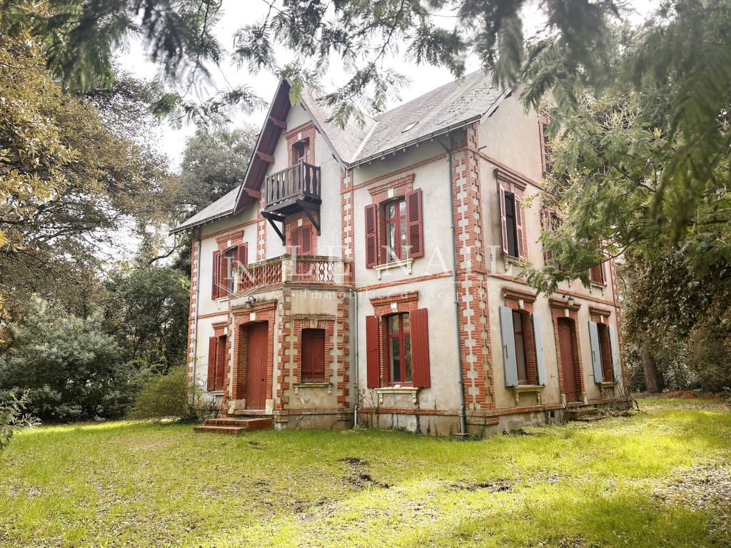 villa 10 pièces en vente à NOIRMOUTIER EN L ILE (85330) - Plus de details