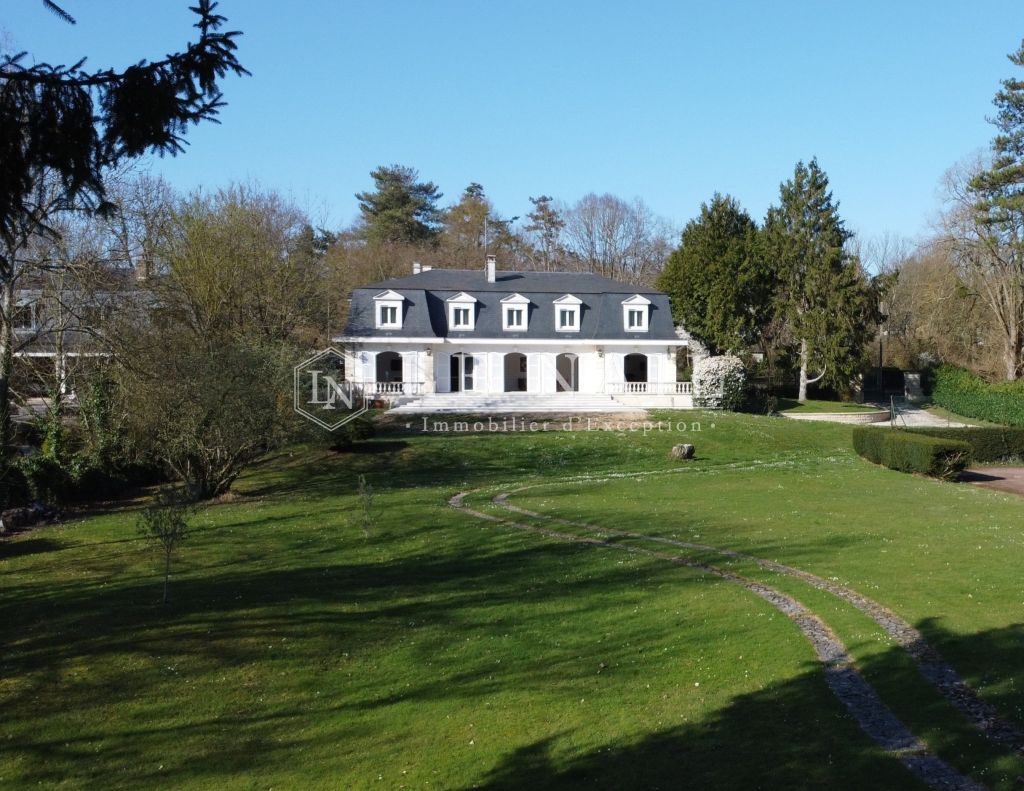 maison bourgeoise 11 pièces en vente à MELUN (77000) - Plus de details