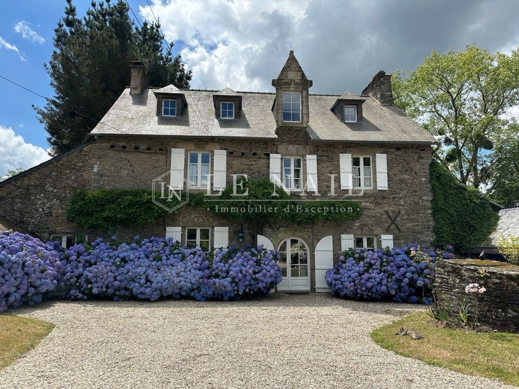 manoir 9 pièces en vente à PLOERMEL (56800) - Plus de details