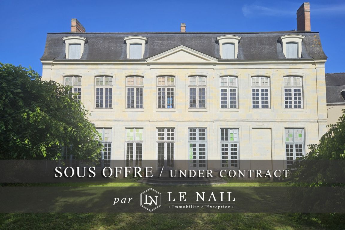 hôtel particulier 13 pièces en vente à LA FLECHE (72200) - Plus de details