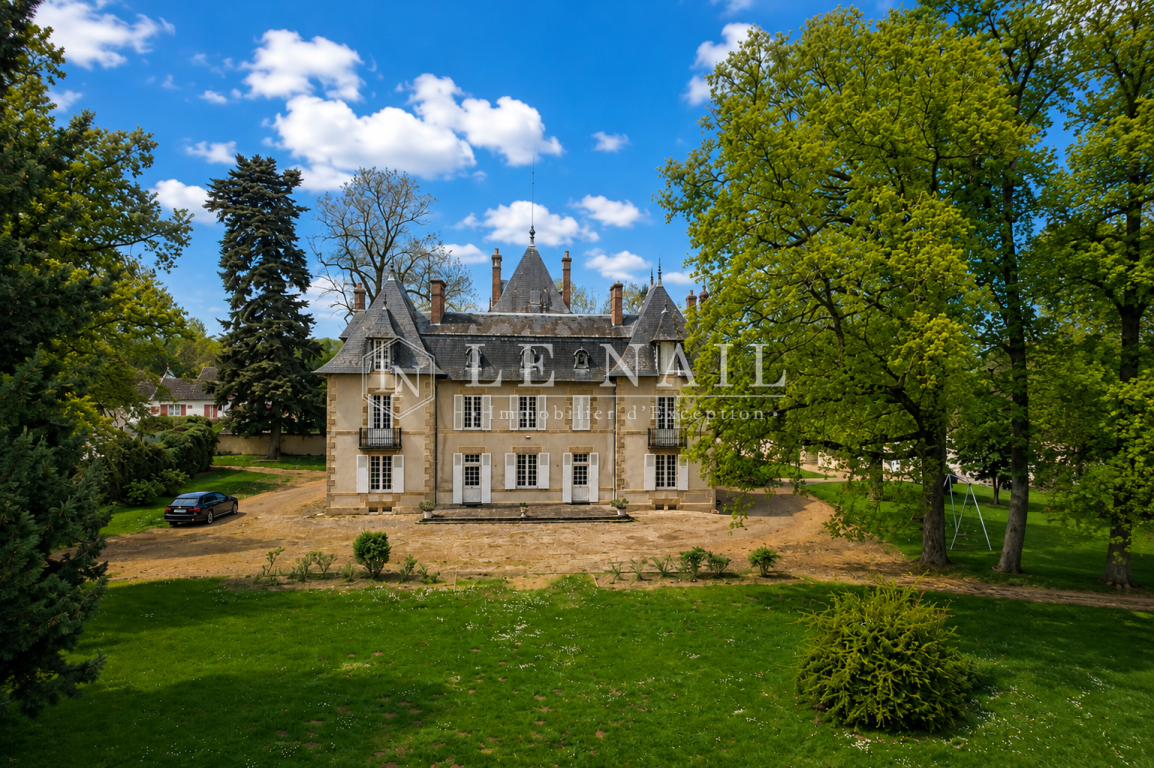 château 13 pièces en vente à MOULINS (03000) - Plus de details