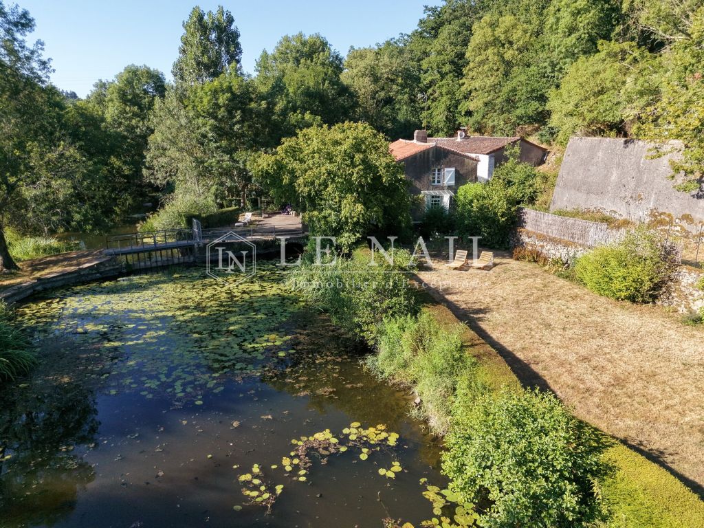 moulin 5 pièces en vente à ST LAURENT SUR SEVRE (85290) - Plus de details