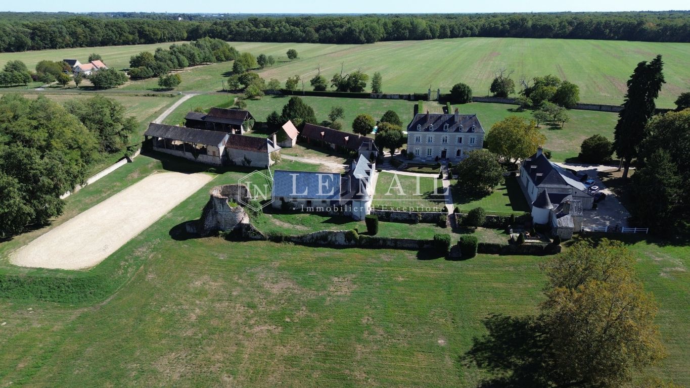 property 8 rooms for sale on TOURS (37000) - See details