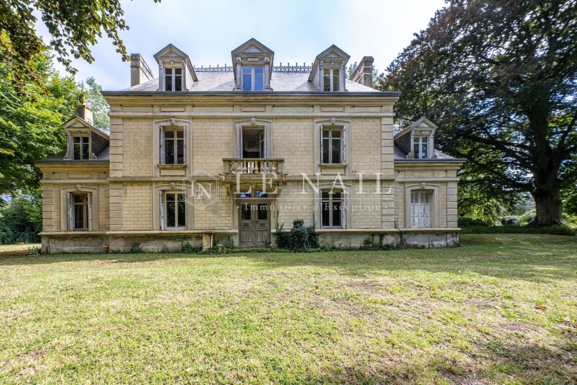 manoir 9 pièces en vente à DEAUVILLE (14800) - Plus de details