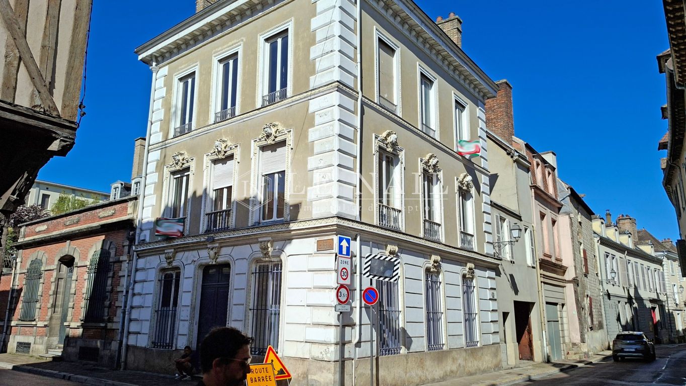 maison de ville 11 pièces en vente à TROYES (10000) - Plus de details
