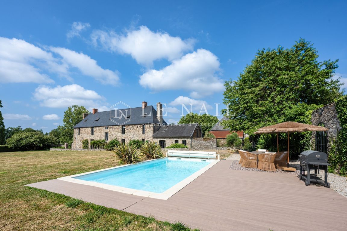 manoir 9 pièces en vente à ST LO (50000) - Plus de details