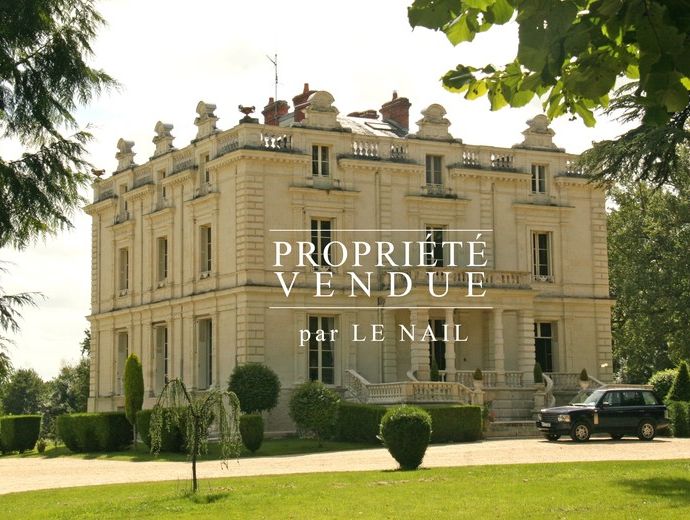 CHÂTEAU VENDU - SAUMUR (MAINE-ET-LOIRE)