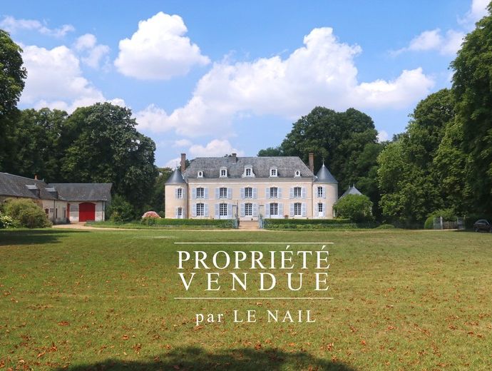 CHÂTEAU VENDU - VENDÔME (LOIR-ET-CHER)