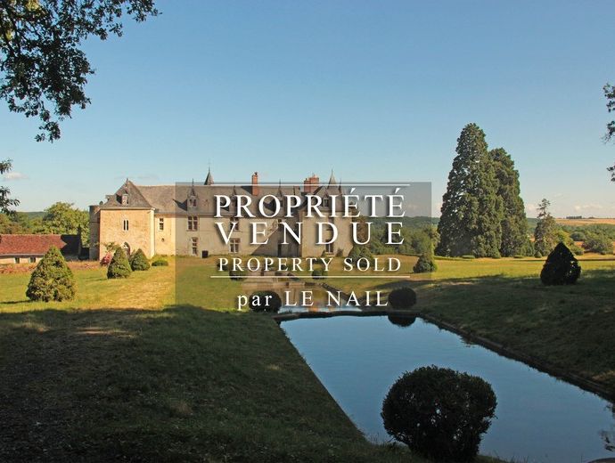 CHÂTEAU VENDU - TOURS (INDRE-ET-LOIRE)