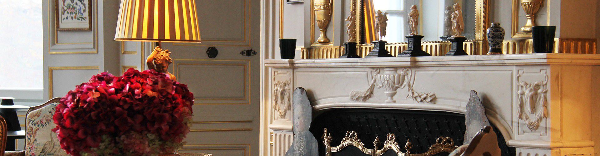 photo QUI SOMMES NOUS (en)