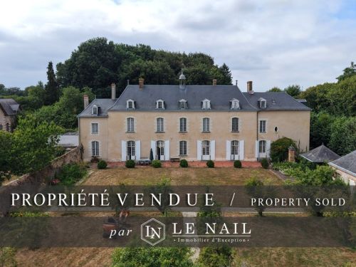 RAVISSANT LOGIS XVIIIe VENDU EN MAYENNE