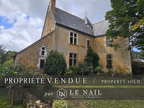 AUTHENTIQUE MANOIR DU XVe SIÈCLE VENDU PROCHE DU MANS (SARTHE)