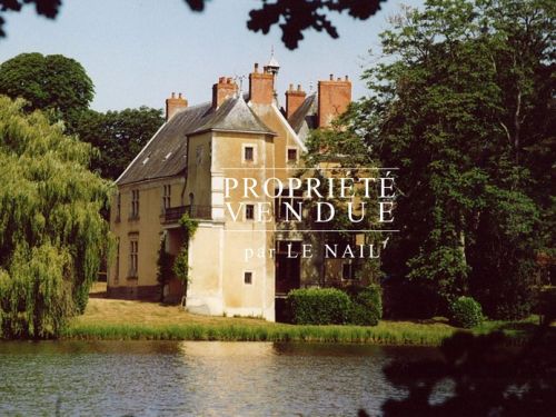 CHÂTEAU VENDU - LE MANS (SARTHE)
