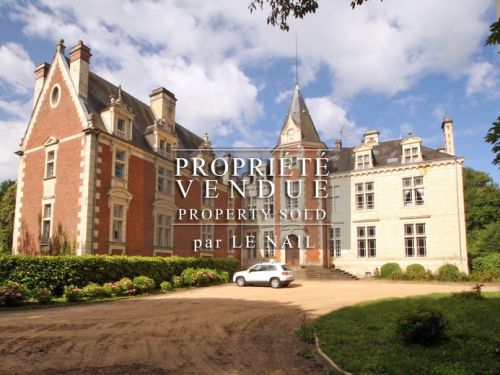 CHÂTEAU VENDU - NOGENT-LE-ROTROU (EURE-ET-LOIR)