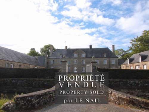 CHÂTEAU VENDU - LAVAL (MAYENNE)
