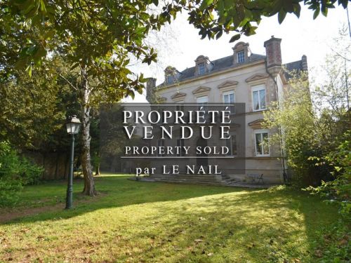 HOTEL PARTICULIER VENDU DANS L'INDRE