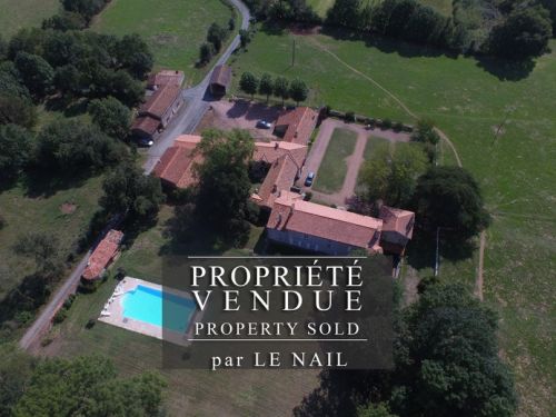 BEAUTIFUL HOUSE SOLD IN VENDEE