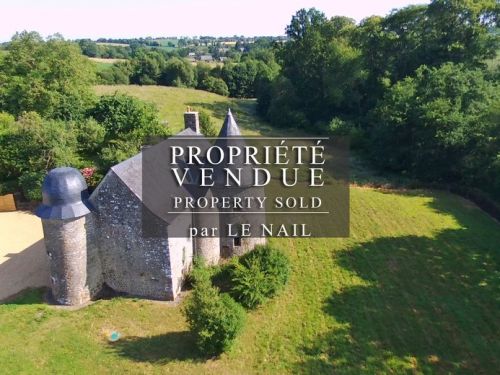 MANOIR VENDU EN MAYENNE