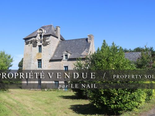BEAU MANOIR VENDU EN BRETAGNE