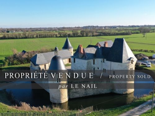 MAGNIFIQUE CHATEAU VENDU EN MAYENNE