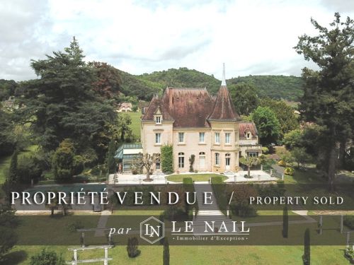 Elégant château vendu dans la Vallée de la Dordogne