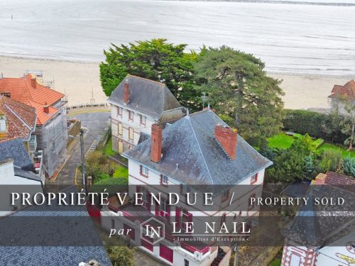 LARGE FAMILY VILLA WITH SEA VIEW IN LE POULIGUEN