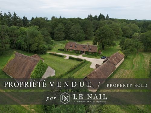 CHARMING HOUSE IN THE CENTRE OF FRANCE AND ITS 25 ACRES TERRITORY WITH POND