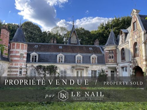 MANOIR A RESTAURER VENDU A 40 KM DE PARIS