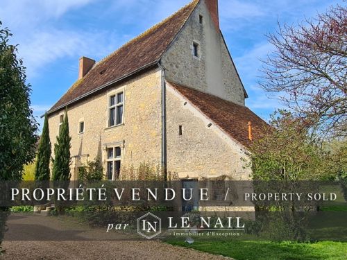 LISTED MANOR HOUSE SOLD IN SARTHE DEPARTMENT