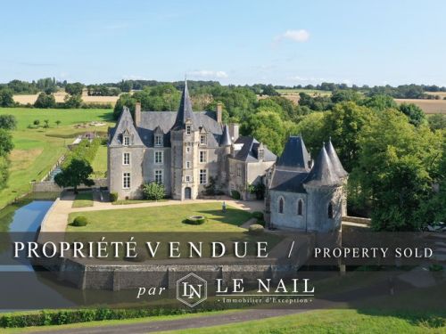 MAGNIFICENT FRENCH CHATEAU SOLD IN SARTHE DEPARTMENT