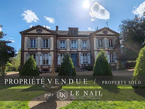 19th CENTURY RESIDENCE SOLD ON THE OUTSKIRTS OF PARIS