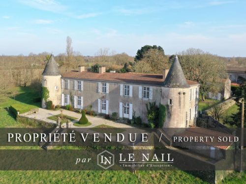 BEAUTIFUL PROPERTY SOLD 25 MINUTES FROM THE SEA IN VENDÉE