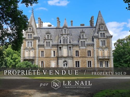 BEAUTIFUL 19th C. CHATEAU SOLD IN MAYENNE DEPARTMENT